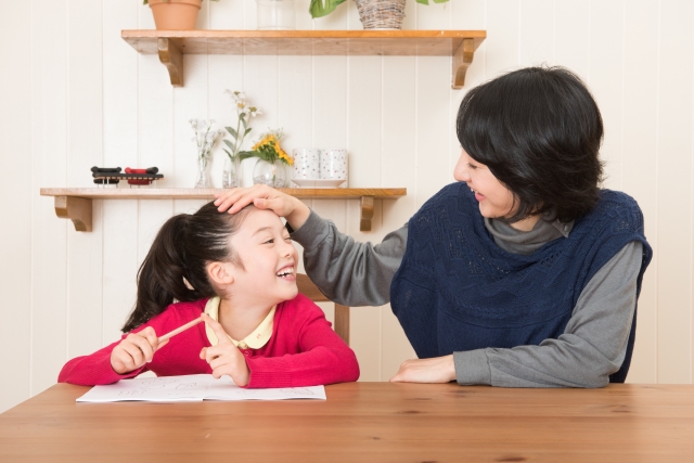 意外と知らない 子どもの叱り方 を解説 子どもが納得する叱り方をしよう 保育のひきだし こどもの可能性を引き出すアイデア集 意外と知らない 子どもの叱り方 を解説 子どもが納得する叱り方をしよう 保育のひきだし こどもの可能性を引き出すアイデア集