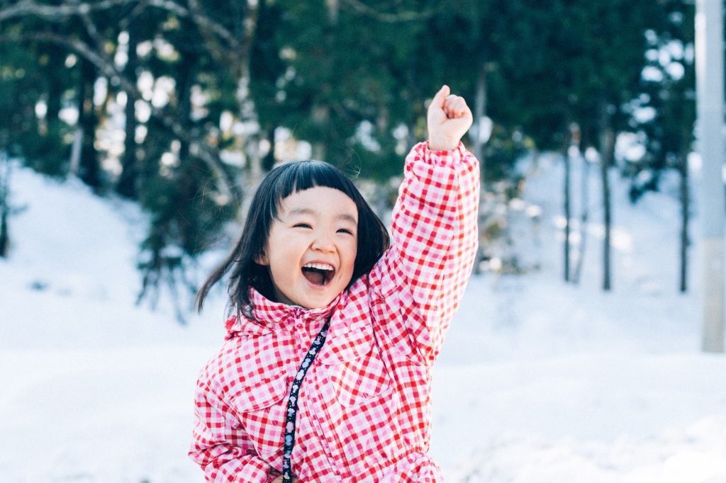 子どもを伸ばす 褒め方 を紹介 正しく褒めて子どもを伸ばす 保育のひきだし こどもの可能性を引き出すアイデア集