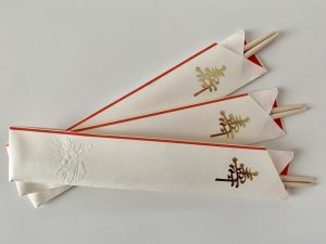 自宅でのお食い初めのやり方を紹介 用意するものや順序など詳しく解説 保育のひきだし こどもの可能性を引き出すアイデア集