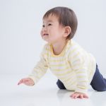 赤ちゃんが言葉をしゃべりはじめるのはいつから 話しかける時のポイントも 保育のひきだし こどもの可能性を引き出すアイデア集