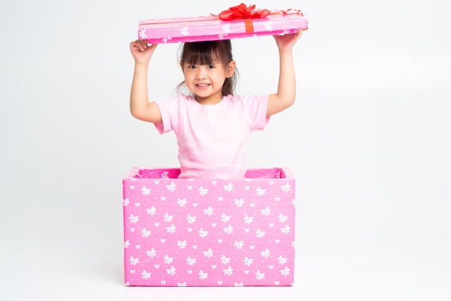 子どもたちからの手作りプレゼントの保管に悩む保育士は多い 保存方法や期間などを紹介 保育のひきだし こどもの可能性を引き出すアイデア集